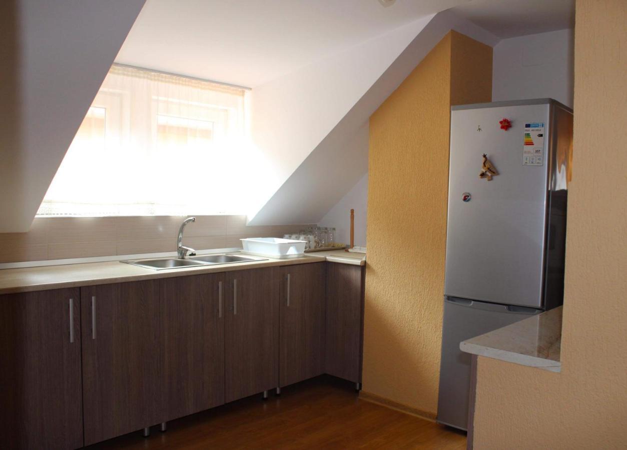 Napsugar Vendeghaz Apartment โซวาตา ภายนอก รูปภาพ